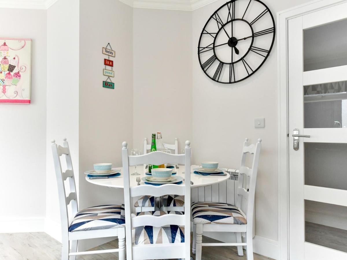 Pass The Keys Newly Refurbished Modern Bungalow - Pets Welcome Villa Swansea Eksteriør billede